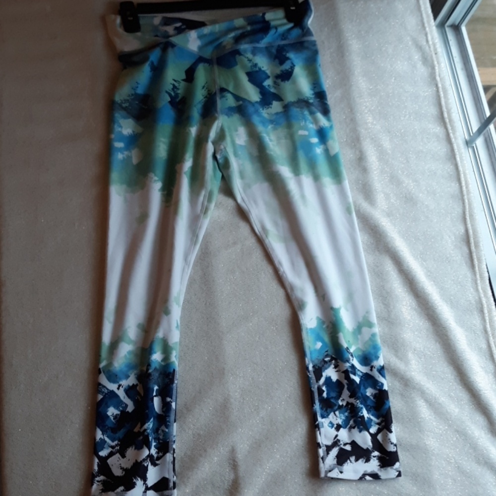 Yoga pants capris